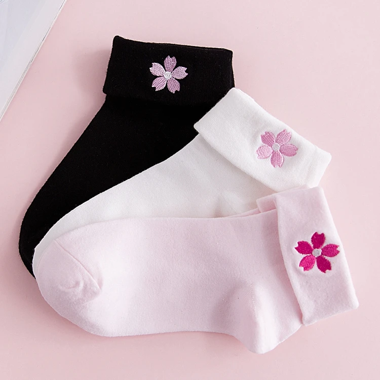 Princess sweet lolita socks Sweet Cherry Blossoms in Japan Lovely Embroidery Flowers Student Soft Sister Turn-over Socks WXL037
Princess sweet lolita socks Sweet Cherry Blossoms in Japan Lovely Embroidery Flowers Student Soft Sister Turn-over Socks WXL037