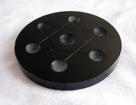 Natural obsidian seven-star matrix chassis seven-star matrix base obsidian chassis
Natural obsidian seven-star matrix chassis seven-star matrix base obsidian chassis