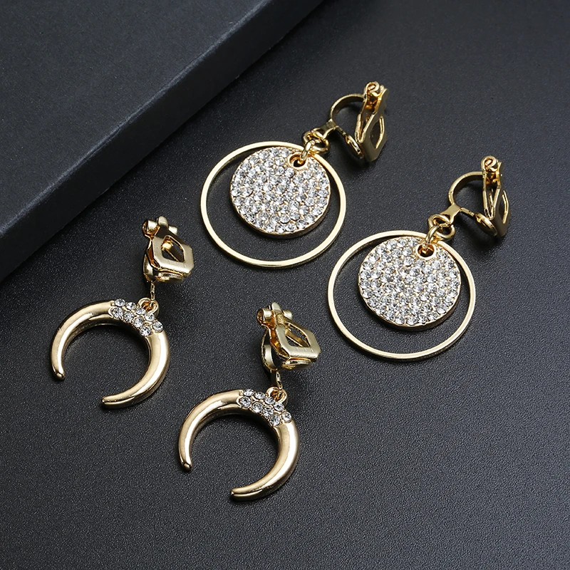 New Design Creative Jewelry Elegant Crystal Rhinestone Clip Earrings Round Gold Ear Clips Wedding Party Earrings for Women
New Design Creative Jewelry Elegant Crystal Rhinestone Clip Earrings Round Gold Ear Clips Wedding Party Earrings for Women