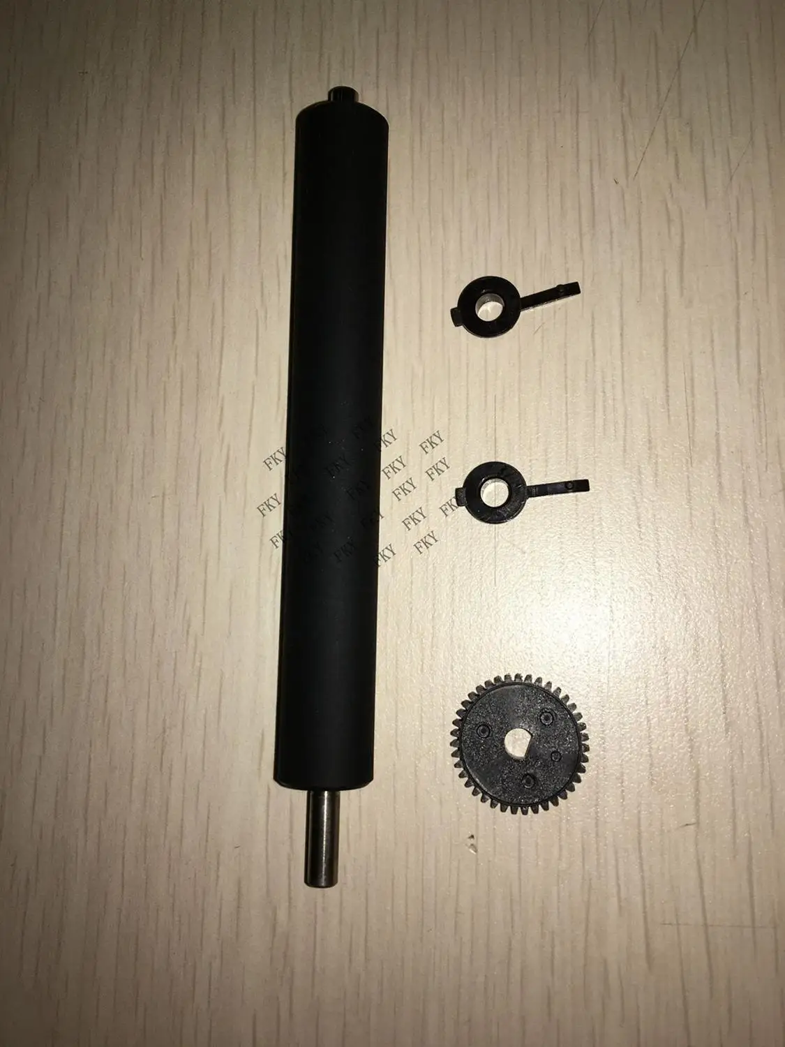 New Original Thermal Label Printhead Roller for Zebra TLP2844 2844-Z TLP3842 3844-Z 2844 roller,for printer GK888T gk888
New Original Thermal Label Printhead Roller for Zebra TLP2844 2844-Z TLP3842 3844-Z 2844 roller,for printer GK888T gk888