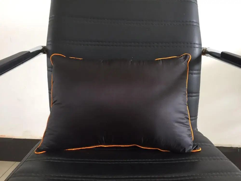 Outdoor pillow hypoallergenic 40x28cm filled 300g Polyester for travel have good holding power free shipping
Outdoor pillow hypoallergenic 40x28cm filled 300g Polyester for travel have good holding power free shipping