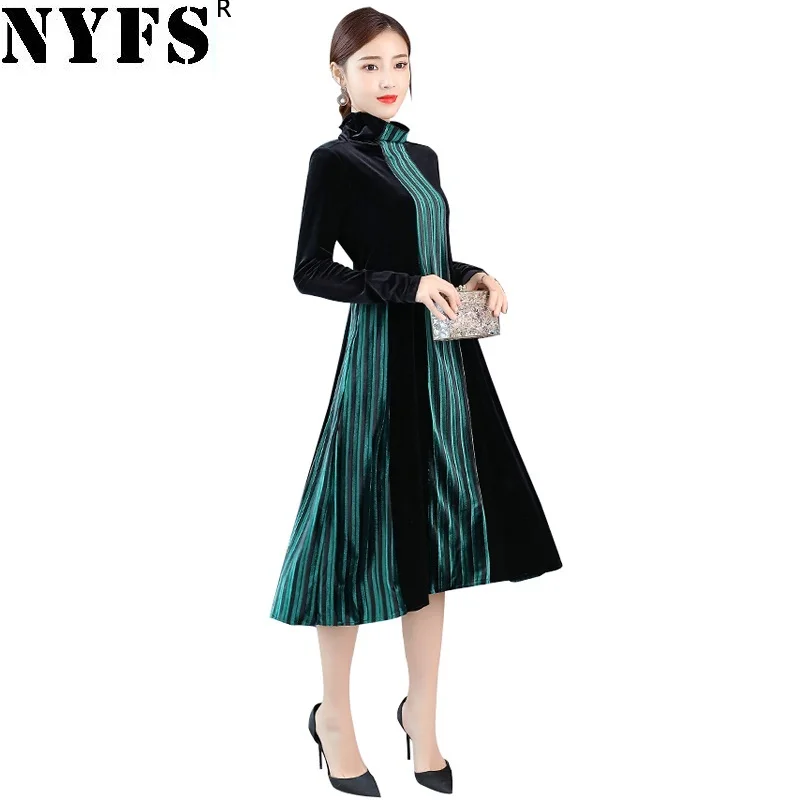 NYFS 2021 New Autumn Woman Dress Vintage Loose Vertical stripes Corduroy Long Dress Vestidos Robe Dresses M-3XL
NYFS 2021 New Autumn Woman Dress Vintage Loose Vertical stripes Corduroy Long Dress Vestidos Robe Dresses M-3XL