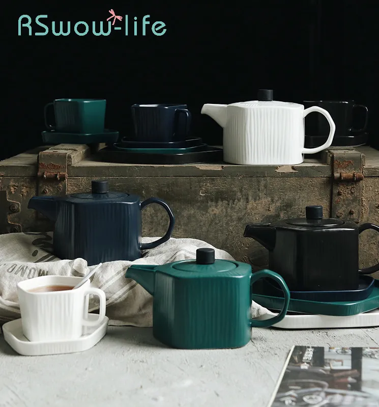 

Creative Coffee Cup Saucer Pot Set Afternoon Tea Cups Tea Pots Ceramic Simple Teapot Set Cold Water Bottle For Teaware
