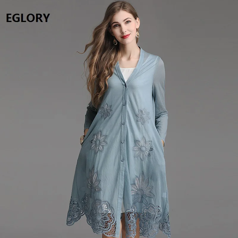 Plus Size Clothing 2019 Spring Summer Fashion Long Tops Coat Women Hollow Out Embroidery Single Breasted Black Blue Coat Outwear
Plus Size Clothing 2019 Spring Summer Fashion Long Tops Coat Women Hollow Out Embroidery Single Breasted Black Blue Coat Outwear