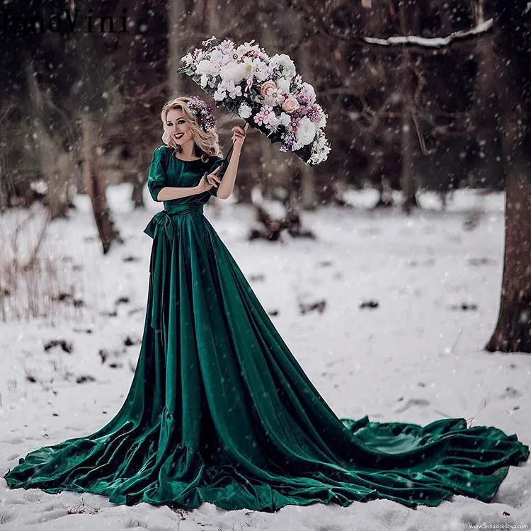 JaneVini Saudi Arabia Evening Dress Muslim Dark Green Velvet Plus Size Gown Evening Dresses Arabic Long Train Formal Party Dress
JaneVini Saudi Arabia Evening Dress Muslim Dark Green Velvet Plus Size Gown Evening Dresses Arabic Long Train Formal Party Dress
