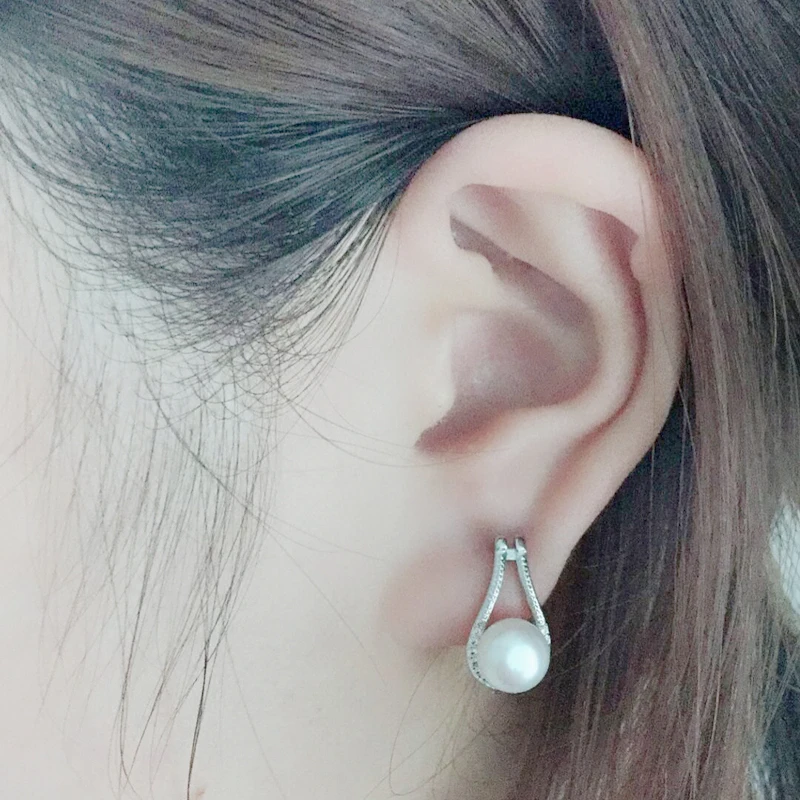 Freshwater pearl earrings for women,real 925 silver pearl earrings jewelry wedding gift,earrings with pearl drop shipping
Freshwater pearl earrings for women,real 925 silver pearl earrings jewelry wedding gift,earrings with pearl drop shipping