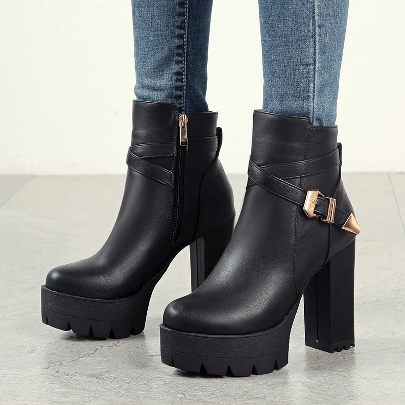 WETKISS High Heels Women Ankle Boots Round Toe Cross Tied Footwear Pu Female Boot Platform Shoes Woman 2018 Winter New Black
WETKISS High Heels Women Ankle Boots Round Toe Cross Tied Footwear Pu Female Boot Platform Shoes Woman 2018 Winter New Black