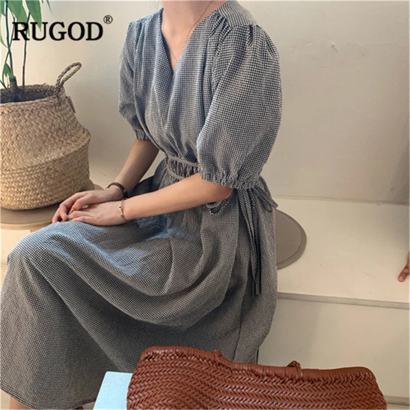 RUGOD 2020 New Arrival Women Plaid Slim Dress V-neck Pleated Shoulder Drawstring Vestidos Vintage Fashion Temperament Korean
RUGOD 2020 New Arrival Women Plaid Slim Dress V-neck Pleated Shoulder Drawstring Vestidos Vintage Fashion Temperament Korean