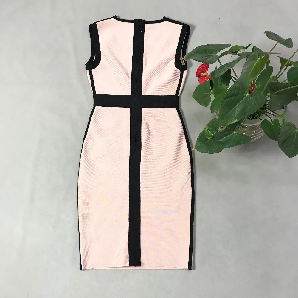 New 2019 New Women pink v neck off shoulder Sleeveless high quality Vestidos Celebrity evening party bodycon bandage dresses
New 2019 New Women pink v neck off shoulder Sleeveless high quality Vestidos Celebrity evening party bodycon bandage dresses