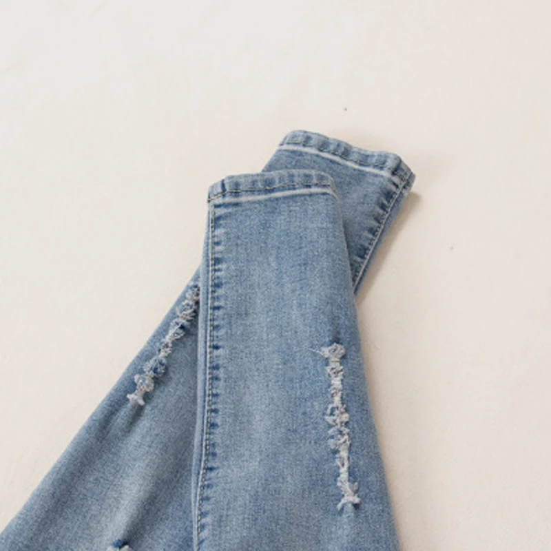 Jeans Maternity Pants Holes Large Size Slim Fit Outer Wear Women Clothes Trousers Nursing Prop Belly Pregnancy Clothing Overalls
Jeans Maternity Pants Holes Large Size Slim Fit Outer Wear Women Clothes Trousers Nursing Prop Belly Pregnancy Clothing Overalls