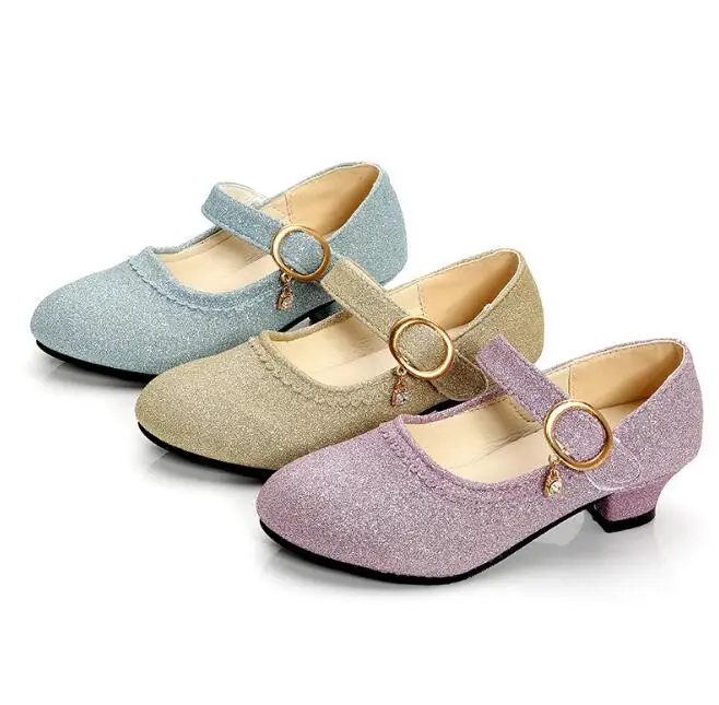 Children's shoes 2019 new Korean high-heeled princess shoes big children dance shoes non-slip student performance shoes
Children's shoes 2019 new Korean high-heeled princess shoes big children dance shoes non-slip student performance shoes