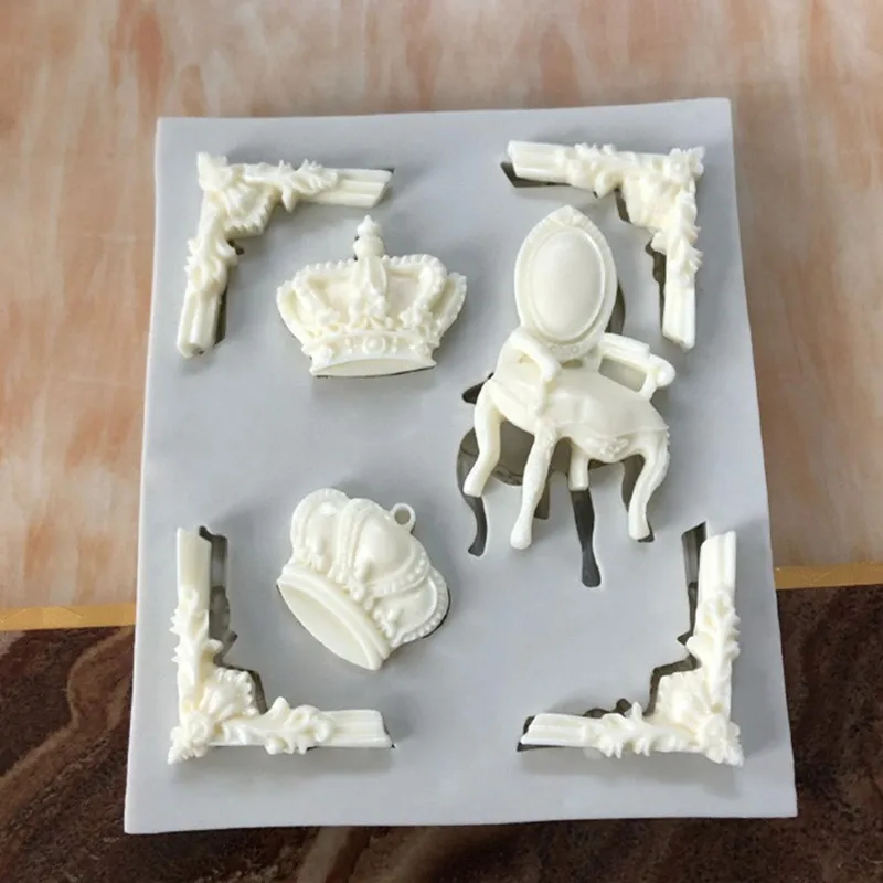 Aouke European lace silicone mold DIY fondant cake mold chocolate fudge tool kitchen baking utensils
Aouke European lace silicone mold DIY fondant cake mold chocolate fudge tool kitchen baking utensils