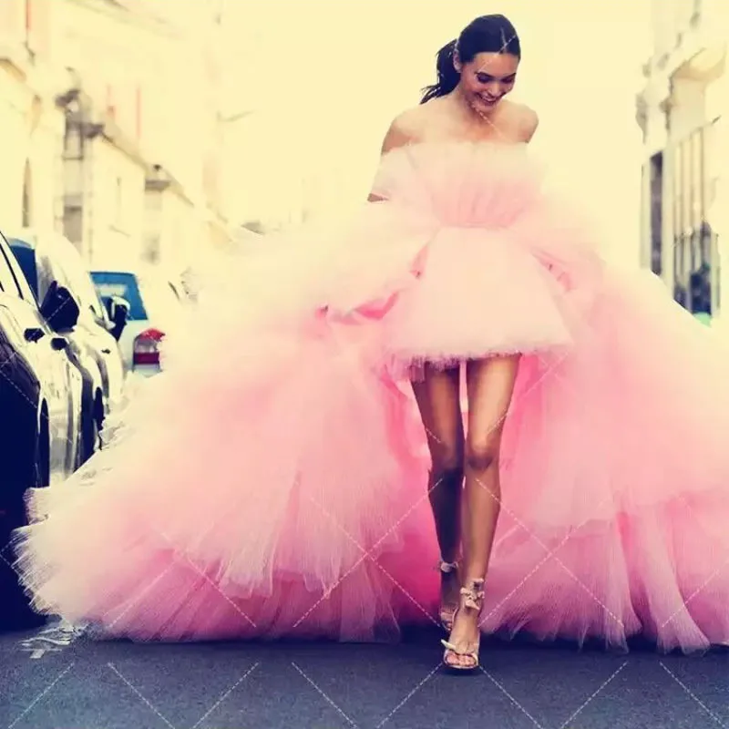 2019 New Hi Low Tulle Prom Dresses Puffy Ball Gown Strapless Asymmetrical Evening Dress Long Train Hot Sale Robe de soiree
2019 New Hi Low Tulle Prom Dresses Puffy Ball Gown Strapless Asymmetrical Evening Dress Long Train Hot Sale Robe de soiree