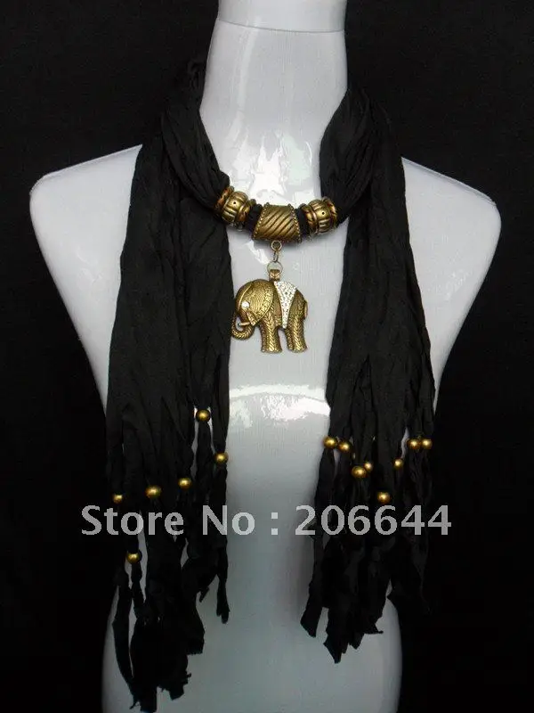 Fashion women scarf shawl pendant scarf Necklace jewelry scarfves elephant + crystal pendant scarf woman scarf
Fashion women scarf shawl pendant scarf Necklace jewelry scarfves elephant + crystal pendant scarf woman scarf
