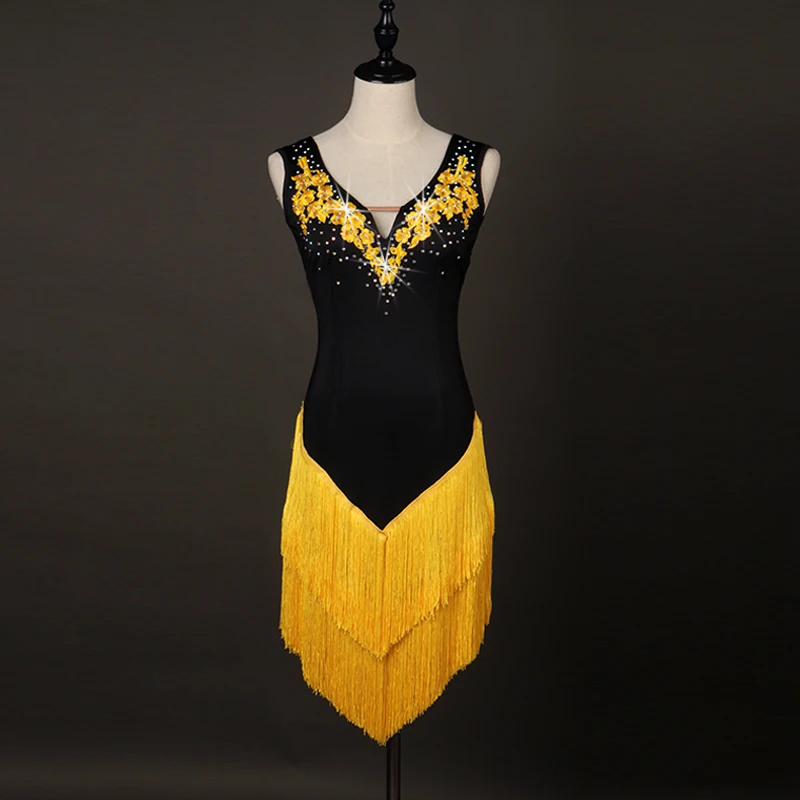 New lady Tassel Skirt Professional Competition Diamond Latin Dance Dress Decals Latin Cha Cha Rumba Samba Tap Tango Dance Dress
New lady Tassel Skirt Professional Competition Diamond Latin Dance Dress Decals Latin Cha Cha Rumba Samba Tap Tango Dance Dress