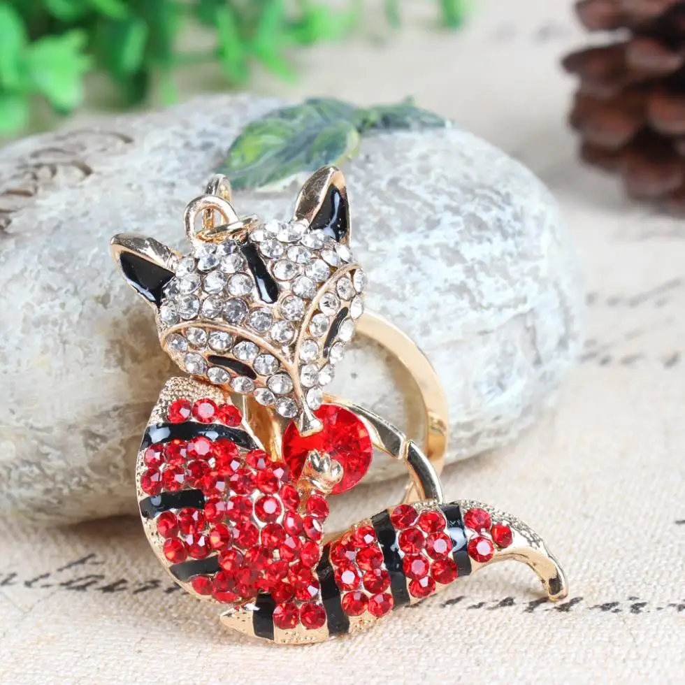 Fox Long Tail Red Cute Crystal Rhinestone Charm Pendant Purse Bag Car Key Ring Chain Creative Wedding Party Christmas Gift
Fox Long Tail Red Cute Crystal Rhinestone Charm Pendant Purse Bag Car Key Ring Chain Creative Wedding Party Christmas Gift