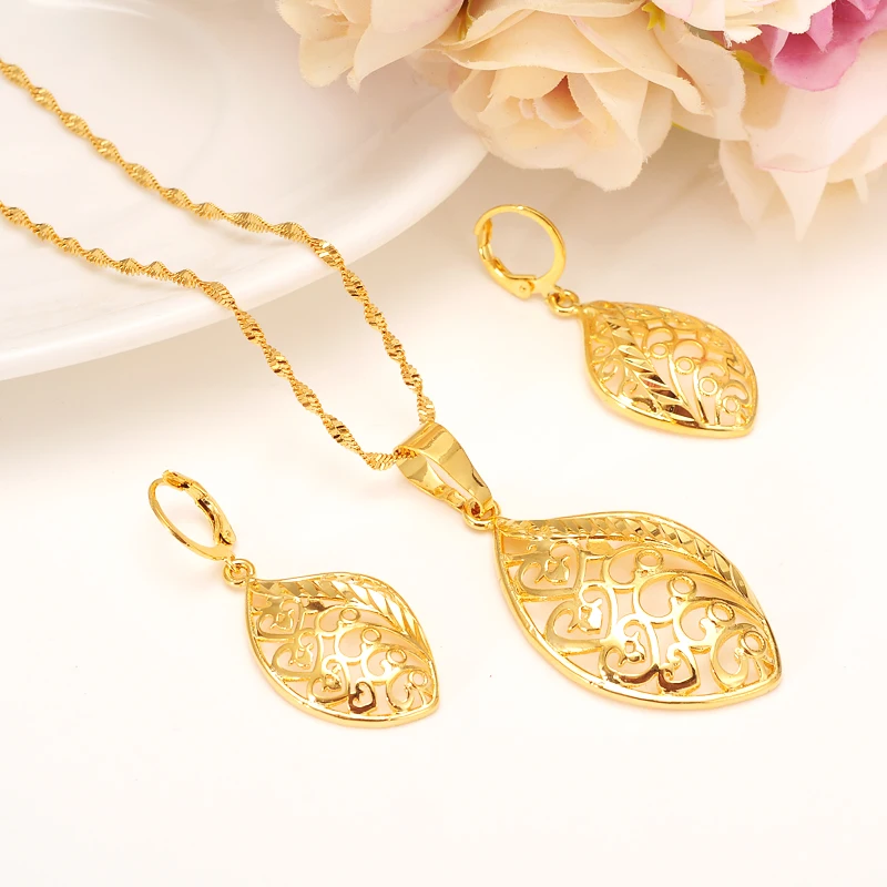 Ethiopian set Jewelry Hollow leafPendant Necklace Earring Gold African Bridal Wedding Jewellery Arab mother girlsgift DIY charms
Ethiopian set Jewelry Hollow leafPendant Necklace Earring Gold African Bridal Wedding Jewellery Arab mother girlsgift DIY charms
