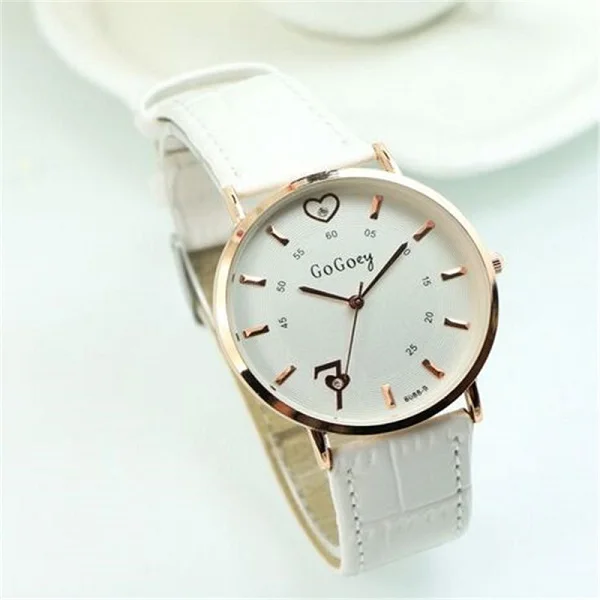 Luxury Gogoey Brand Heart Leather Watches Men Women Fashion Dress Quartz Wristwatches Clock Gift 6088-9
Luxury Gogoey Brand Heart Leather Watches Men Women Fashion Dress Quartz Wristwatches Clock Gift 6088-9