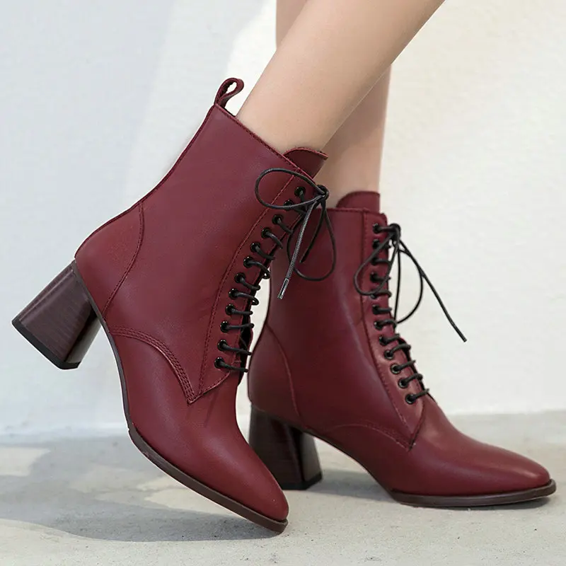 TXCNMB Boots Women Genuine Leather Ankle Boots Fashion Chelsea High Heels Ladies Booties Winter 2020 Shoes Woman Size 40
TXCNMB Boots Women Genuine Leather Ankle Boots Fashion Chelsea High Heels Ladies Booties Winter 2020 Shoes Woman Size 40