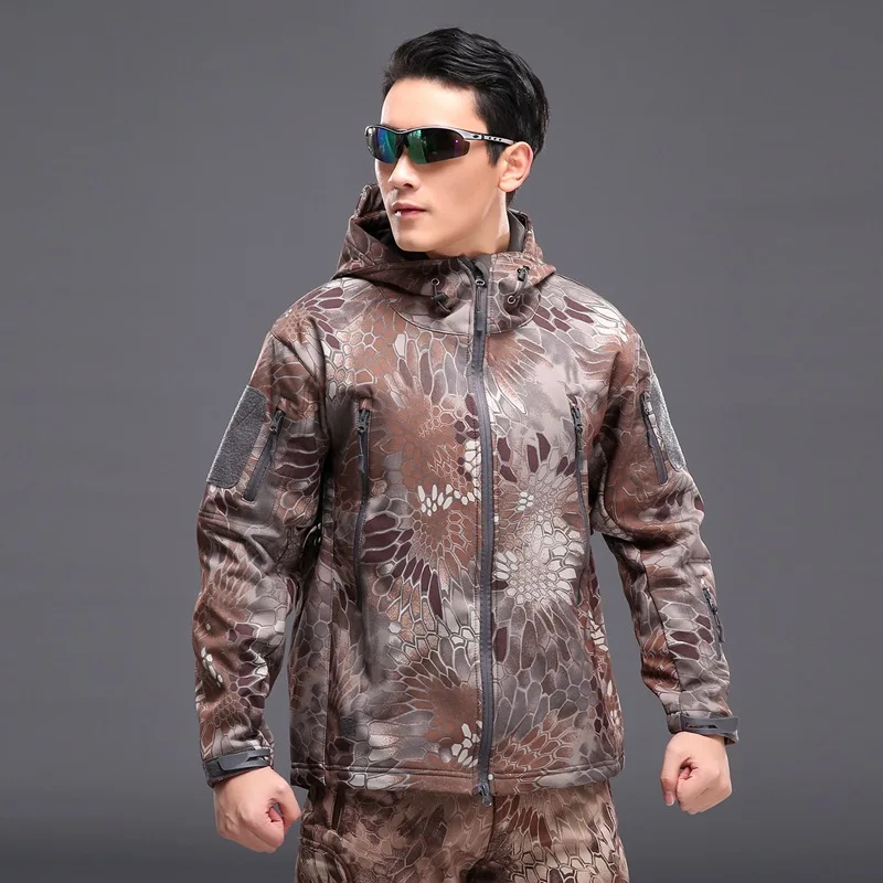 GANYANR Brand Winter Outdoor Softshell Jacket Men Ski Waterproof Fleece Jacket Rain Hiking Hunting Clothing Sports Windbreakers
GANYANR Brand Winter Outdoor Softshell Jacket Men Ski Waterproof Fleece Jacket Rain Hiking Hunting Clothing Sports Windbreakers