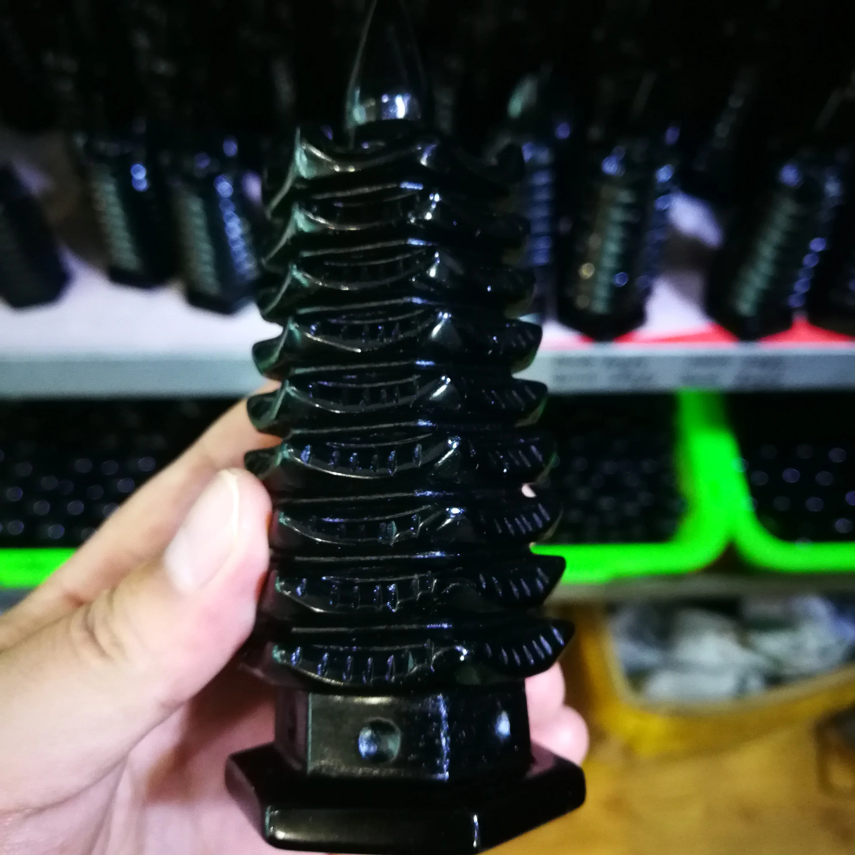 15-25cm hand engraving black obsidian tower fengshui tower home decoration christmas gift natural black obsidian stones
15-25cm hand engraving black obsidian tower fengshui tower home decoration christmas gift natural black obsidian stones