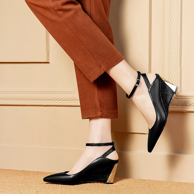 ISNOM Ankle Strap Pumps Women Pointed Toe Footwear Fashion High Heels Shoes Female Wedges Cow Leather Shoes Woman Spring 2019
ISNOM Ankle Strap Pumps Women Pointed Toe Footwear Fashion High Heels Shoes Female Wedges Cow Leather Shoes Woman Spring 2019