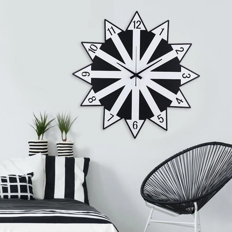 Fashion Trend Personality Metal Art Wall Clock Living Room Restaurant Office Mute Wall Clock Morden Design Home Decoration Gifts
Fashion Trend Personality Metal Art Wall Clock Living Room Restaurant Office Mute Wall Clock Morden Design Home Decoration Gifts