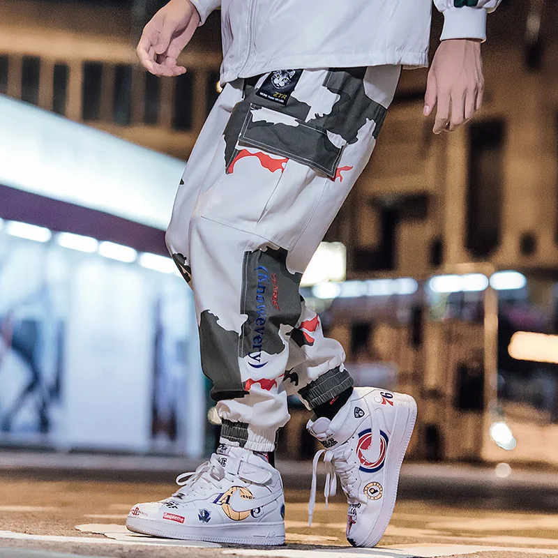 Man Jogger Camouflage Side Pockets Loose Style Men's Sweatpants Fashion High Street Casual Pants Hip Hop Trousers Streetwear
Man Jogger Camouflage Side Pockets Loose Style Men's Sweatpants Fashion High Street Casual Pants Hip Hop Trousers Streetwear
