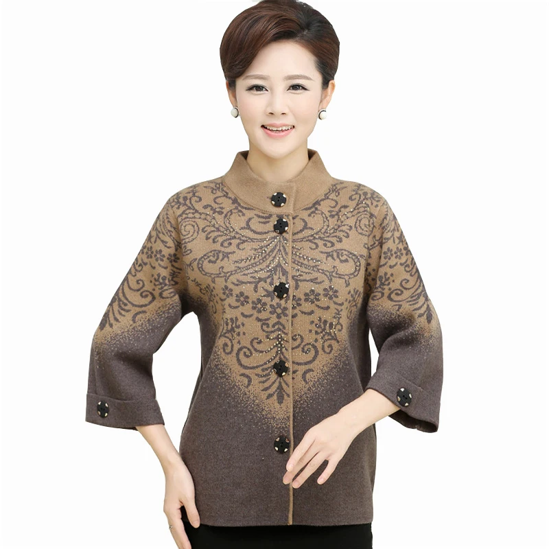 2019 New Women's Thickening Sweater outerwear Mother Fifth sleeve Cardigan Plus Size Single-breasted Women Jackets
2019 New Women's Thickening Sweater outerwear Mother Fifth sleeve Cardigan Plus Size Single-breasted Women Jackets
