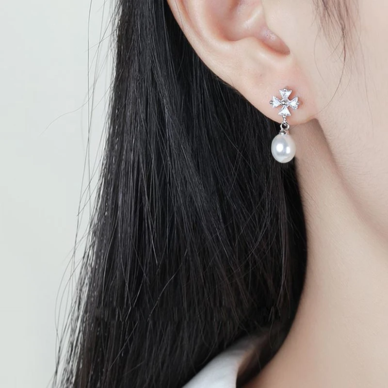 New Fashion Natural black Pearl earrings Freshwater stud earrings for women wedding party Daily gift
New Fashion Natural black Pearl earrings Freshwater stud earrings for women wedding party Daily gift