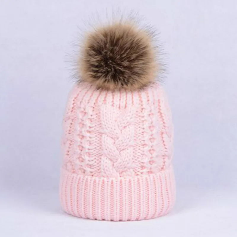 faux raccoon fur pompom cable knitted women cap thicker warm fleece lining female hat outdoor girl winter skullies beanie bonnet
faux raccoon fur pompom cable knitted women cap thicker warm fleece lining female hat outdoor girl winter skullies beanie bonnet