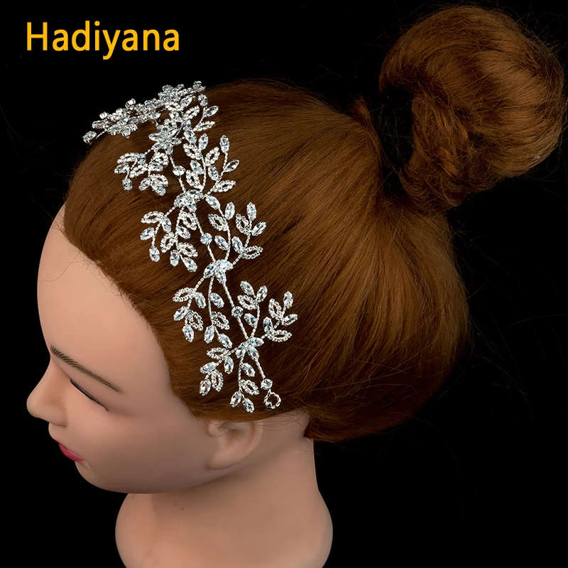 Tiaras And Crown HADIYANA Elegant Women Wedding Crown Bridal Tiaras Shining Cubic Zirconia High Quality BC4686 Corona Princesa
Tiaras And Crown HADIYANA Elegant Women Wedding Crown Bridal Tiaras Shining Cubic Zirconia High Quality BC4686 Corona Princesa
