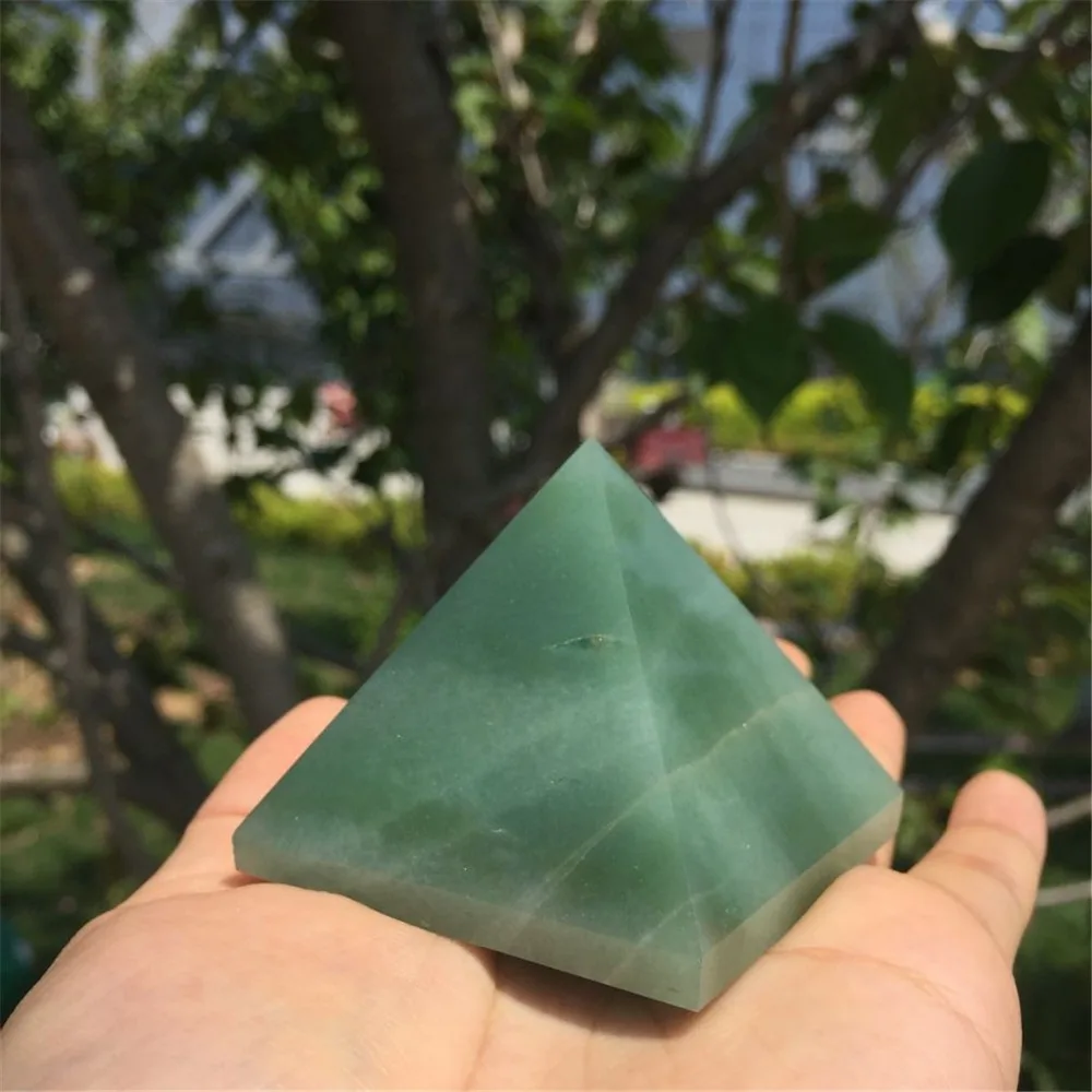 1pcs drop shipping natural green aventurine pyramid polished gem healing crystal natural minerals and stones for home decoration
1pcs drop shipping natural green aventurine pyramid polished gem healing crystal natural minerals and stones for home decoration