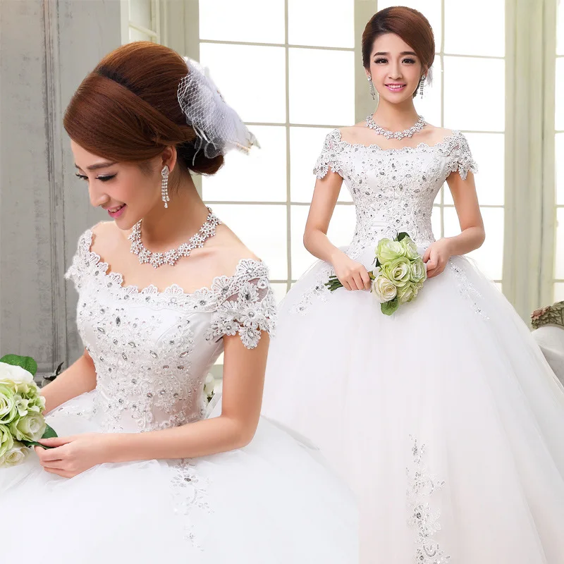 Gorgeous Appliques Cap Sleeves A-Line Wedding Dress 2019 Fashion Scoop Neck Lace Up Princess Bridal Gown Vestido de Noiva
Gorgeous Appliques Cap Sleeves A-Line Wedding Dress 2019 Fashion Scoop Neck Lace Up Princess Bridal Gown Vestido de Noiva