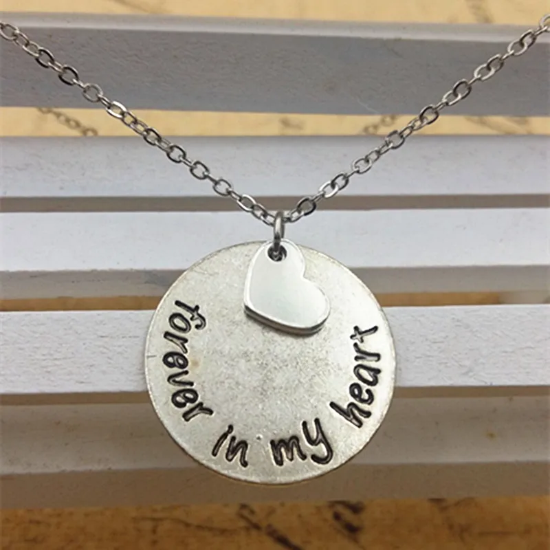 2018 New Fashion Jewelry " forever in my heart " Letter Pendant Necklace women Necklace Love Gifts
2018 New Fashion Jewelry " forever in my heart " Letter Pendant Necklace women Necklace Love Gifts