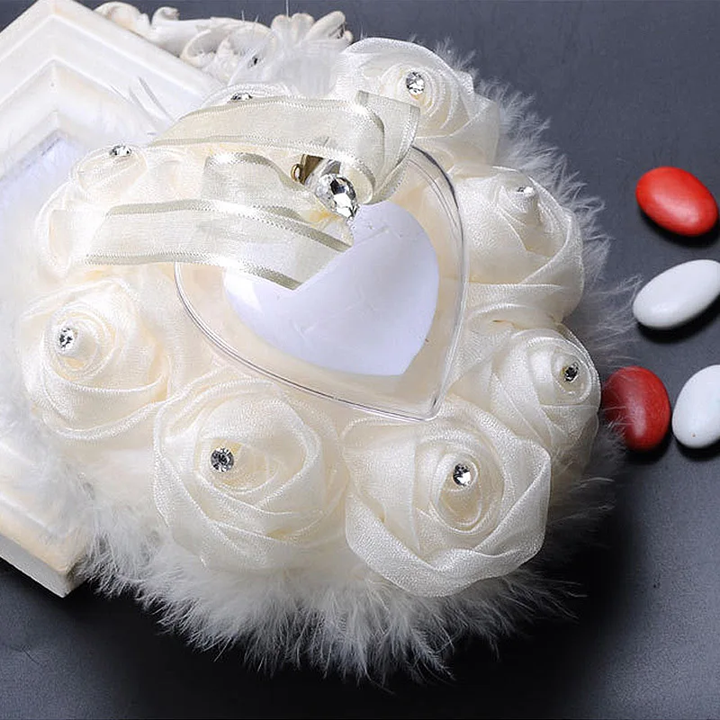 1Pcs Heart-shape Rose Flowers Valentine's Day Gift Ring Box Romantic Wedding Jewelry Case Ring Bearer Pillow Cushion Holder
1Pcs Heart-shape Rose Flowers Valentine's Day Gift Ring Box Romantic Wedding Jewelry Case Ring Bearer Pillow Cushion Holder
