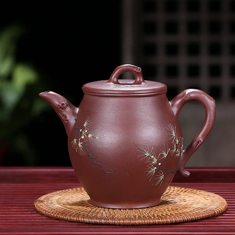 A pot of the yixing recommended pure manual ore travel harbinger purple clay pot teapot tea business gifts
A pot of the yixing recommended pure manual ore travel harbinger purple clay pot teapot tea business gifts