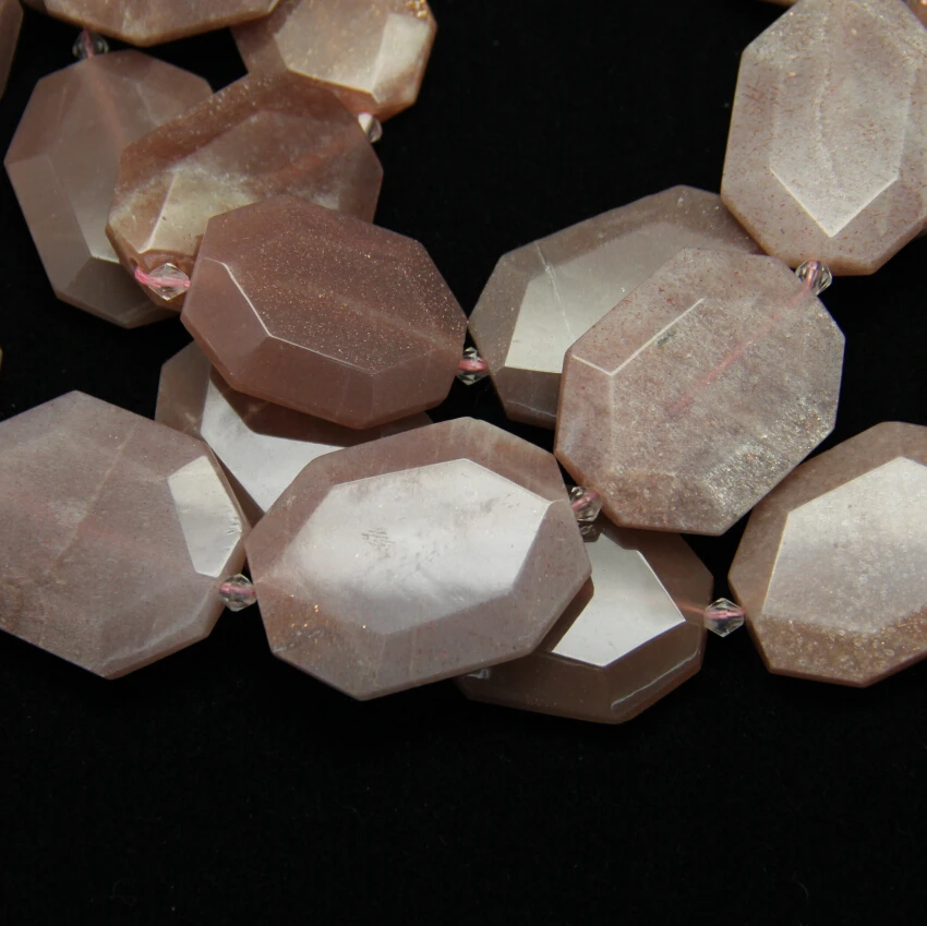 Natural Pink Moon Stone Slice Middle Drilled Slab Pendant Beads,Raw Cut Octangle Gems Slab Graduated Nacklace Beads Jewelry
Natural Pink Moon Stone Slice Middle Drilled Slab Pendant Beads,Raw Cut Octangle Gems Slab Graduated Nacklace Beads Jewelry