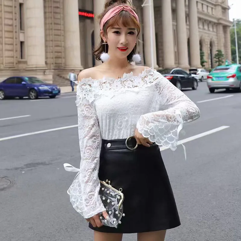 2019 Spring Long Sleeve Mesh Shirt Women Sweet Bow Floral Lace Blouse Female Slash Neck Hollow Out Bottoming Blouses Tops AB1373
2019 Spring Long Sleeve Mesh Shirt Women Sweet Bow Floral Lace Blouse Female Slash Neck Hollow Out Bottoming Blouses Tops AB1373