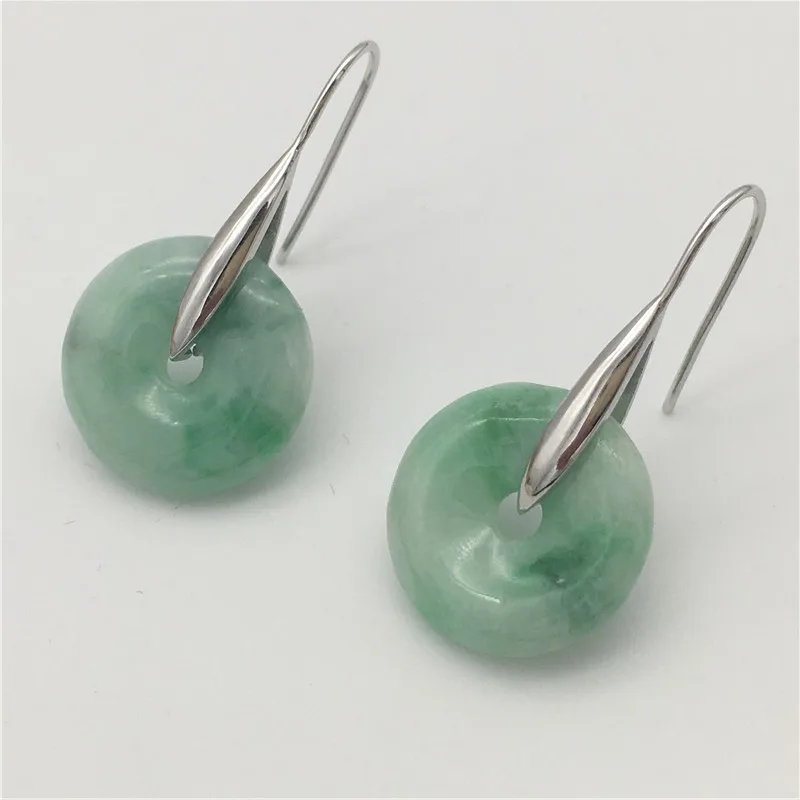 New Natural Stone 100% A Light Green Peace buckle 925 Sterling Silver Earrings around 12-14MM
New Natural Stone 100% A Light Green Peace buckle 925 Sterling Silver Earrings around 12-14MM