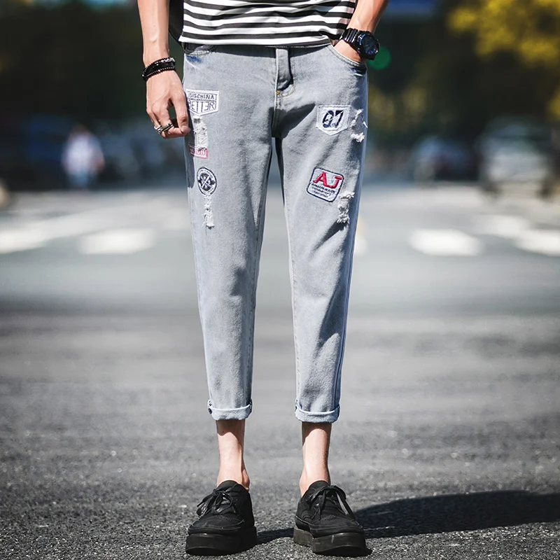 Hole Skinny Jeans Men's Slim Fashion Large Size Ankle Length Jeans Men's Thin Section Embroidery Patch Casual Pants
Hole Skinny Jeans Men's Slim Fashion Large Size Ankle Length Jeans Men's Thin Section Embroidery Patch Casual Pants