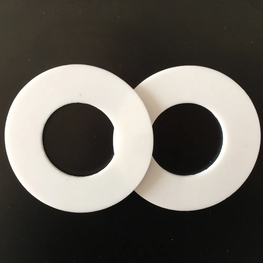 2pcs/pack YT926X 45*88mm Thickness 3mm PTFE Material White Ring Gasket DIY Model Making Parts Free Shipping France
2pcs/pack YT926X 45*88mm Thickness 3mm PTFE Material White Ring Gasket DIY Model Making Parts Free Shipping France