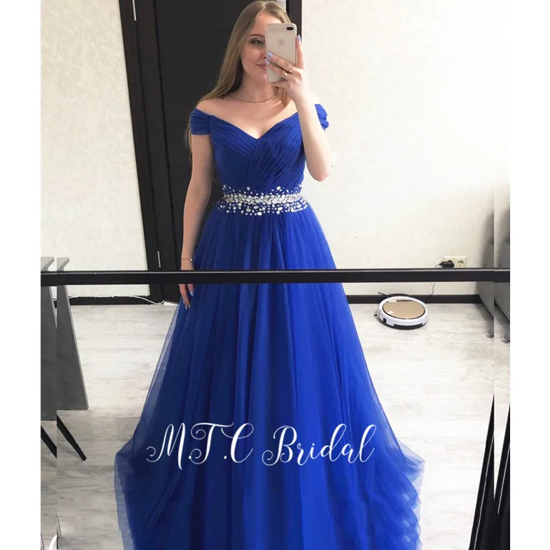 Gorgeous Royal Blue Evening Dresses Glitter Crystals Tulle Off The Shoulder A Line Long Prom Gowns 2019 Cheap Women Party Dress
Gorgeous Royal Blue Evening Dresses Glitter Crystals Tulle Off The Shoulder A Line Long Prom Gowns 2019 Cheap Women Party Dress