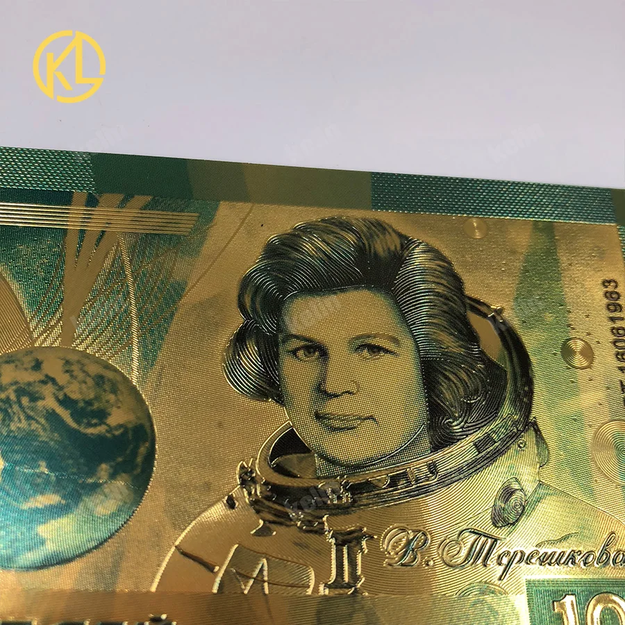1 pc RU019 Russian souvenir Gold Banknote with famous astronaut Hero Yuri Gagarin for fans souvenir gifts and collection
1 pc RU019 Russian souvenir Gold Banknote with famous astronaut Hero Yuri Gagarin for fans souvenir gifts and collection