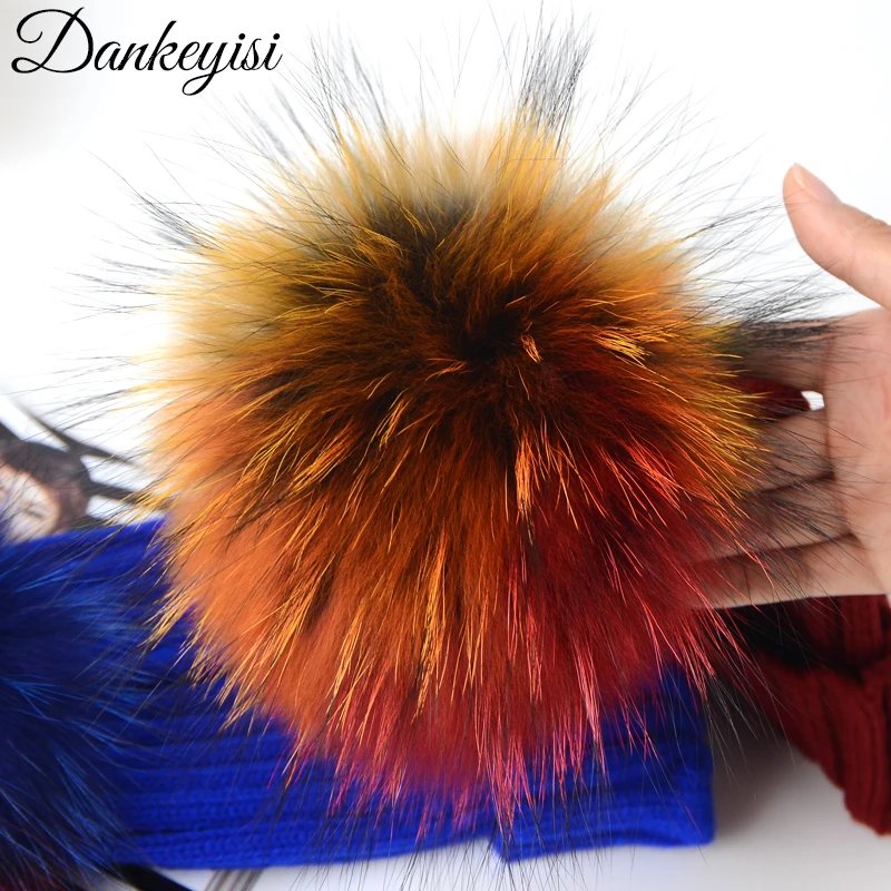 DANKEYISI 3 Pcs Real Fur Pompoms 14-15cm DIY Sliver Fox Raccoon Fur Pom Poms Balls Natural Fur Pompon For Hats Bags Shoes
DANKEYISI 3 Pcs Real Fur Pompoms 14-15cm DIY Sliver Fox Raccoon Fur Pom Poms Balls Natural Fur Pompon For Hats Bags Shoes