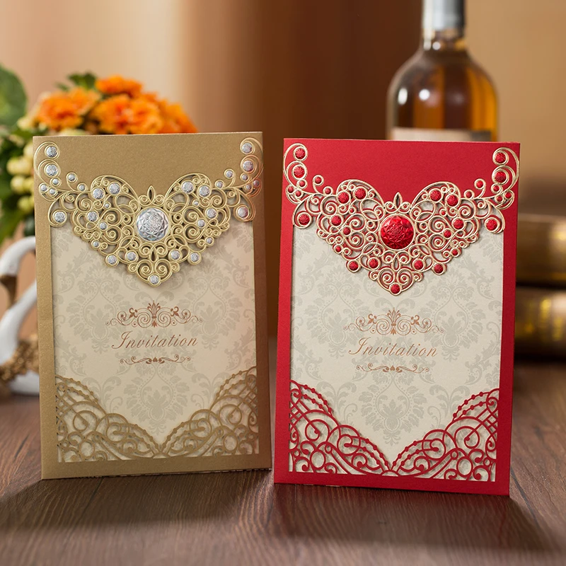 50pcs Red Gold Laser Cut Crown Flora Wedding Invitations Card Greeting Cards Customize Envelopes Wedding Event Party Decoration
50pcs Red Gold Laser Cut Crown Flora Wedding Invitations Card Greeting Cards Customize Envelopes Wedding Event Party Decoration