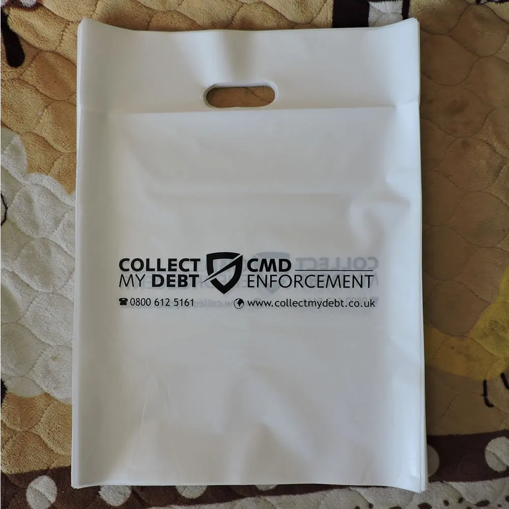 35x45cm custom printed gift plastic bag for packaging/handing shopping bag/packaging bag
35x45cm custom printed gift plastic bag for packaging/handing shopping bag/packaging bag