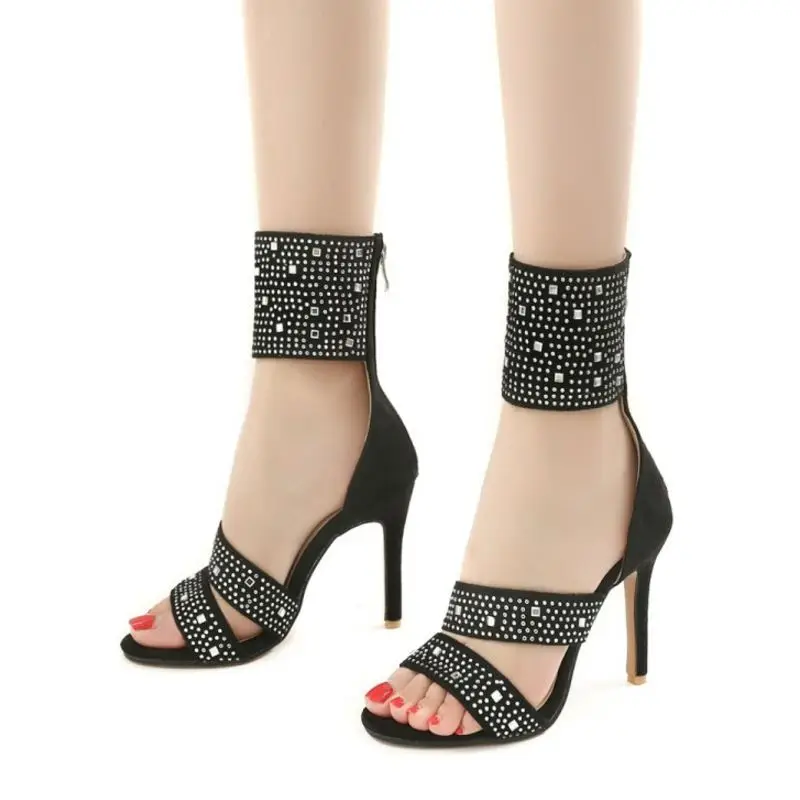Tuyoki Women Sandals Summer Solid Color Sexy Rhinestone Women Shoes Fashion Zipper High Heel Party Footwear Size 32-46
Tuyoki Women Sandals Summer Solid Color Sexy Rhinestone Women Shoes Fashion Zipper High Heel Party Footwear Size 32-46