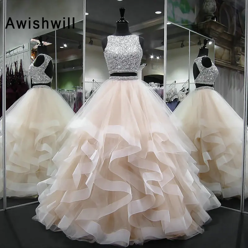 Champagne Long Prom Dresses 2020 New Elegant Beaded Crystals Backless Puffy African Two Piece Prom Dress Formal Party Gowns
Champagne Long Prom Dresses 2020 New Elegant Beaded Crystals Backless Puffy African Two Piece Prom Dress Formal Party Gowns