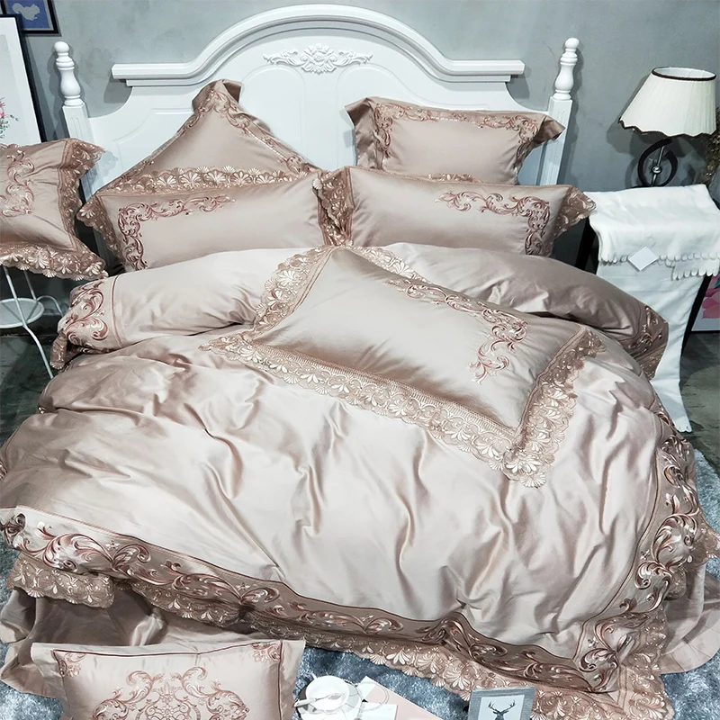 Golden color Luxury Bedding Set Queen King size 100S Egypian cotton Embroidery bed set Bedlinen sheet Duvet cover set 40
Golden color Luxury Bedding Set Queen King size 100S Egypian cotton Embroidery bed set Bedlinen sheet Duvet cover set 40